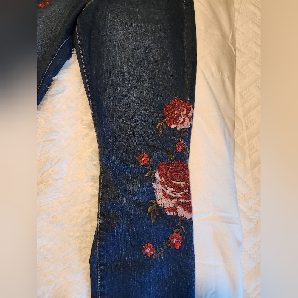NWT Gloria Vanderbilt Delancey Jessa Rose Bouquet Mid-Rise Skinny Jean Sz 10 - Picture 4 of 6